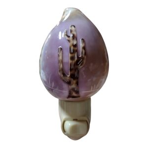 Carved‎ Tiger Cowrie Cactus Night Light